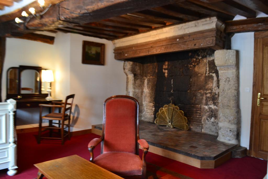 Les Trois Cheminees Chambres D'Hotes Livarot-Pays-d'Auge Exteriör bild